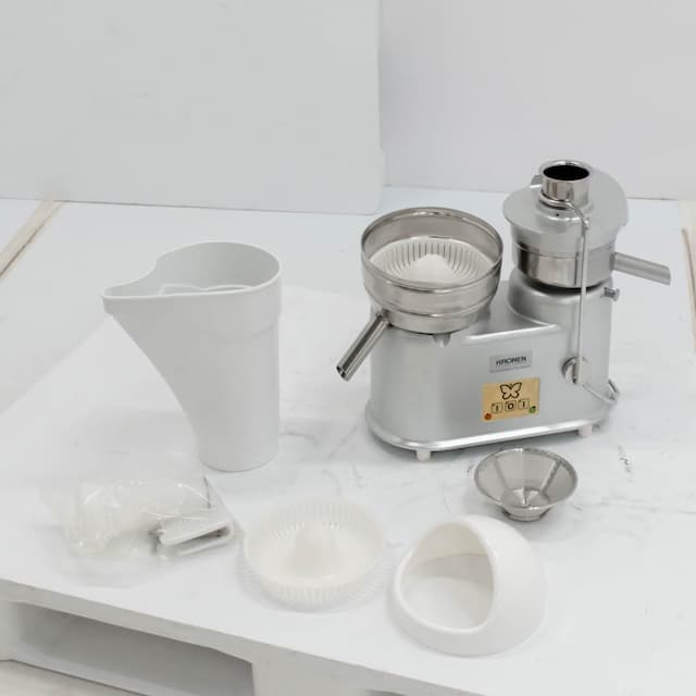 Соковыжималка Kronen Vesuvio арт. УТ-00055480 (Без эксплуатации 1 шт)